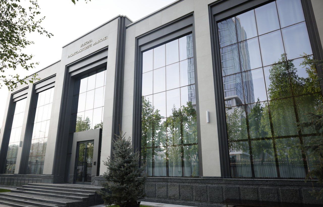 Божхона органларини коррупциядан холи тизимга айлантириш борасидаги ишлар билан танишилди