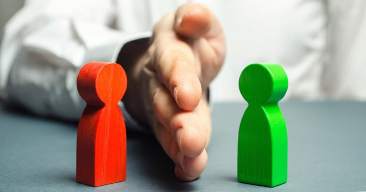 Xarid komissiyasi aʼzosining o‘g‘li g‘olib deb topilgan davlat xaridini bekor qilish bo‘yicha taqdimnoma kiritildi